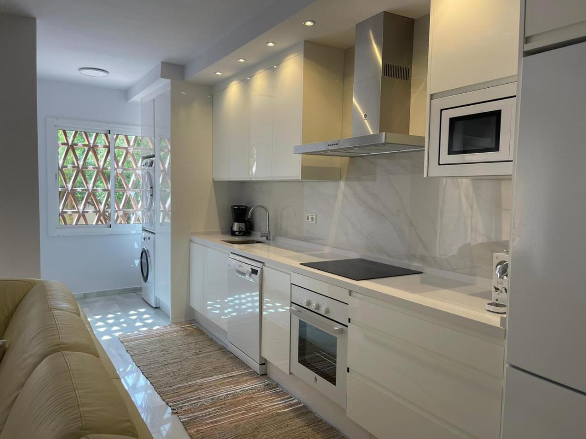 Appartamento Marbella Playa Residencial Con Piscina Esterno foto