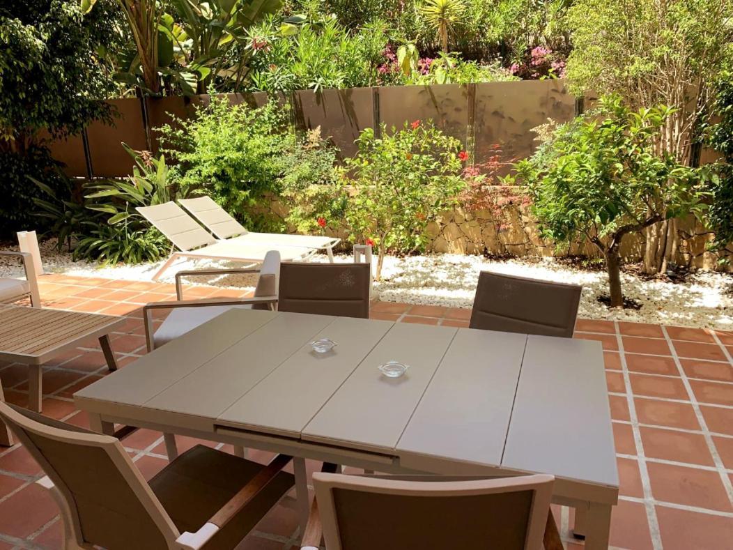 Appartamento Marbella Playa Residencial Con Piscina Esterno foto