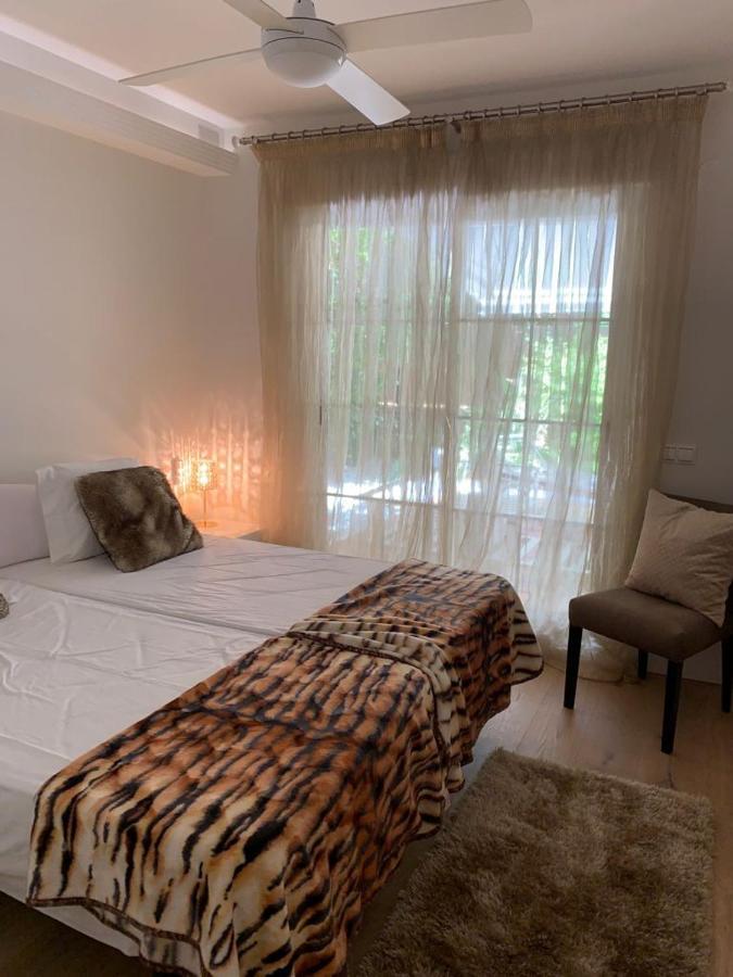 Appartamento Marbella Playa Residencial Con Piscina Esterno foto