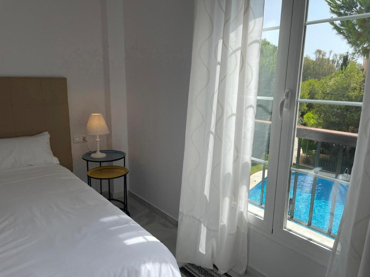 Appartamento Marbella Playa Residencial Con Piscina Esterno foto