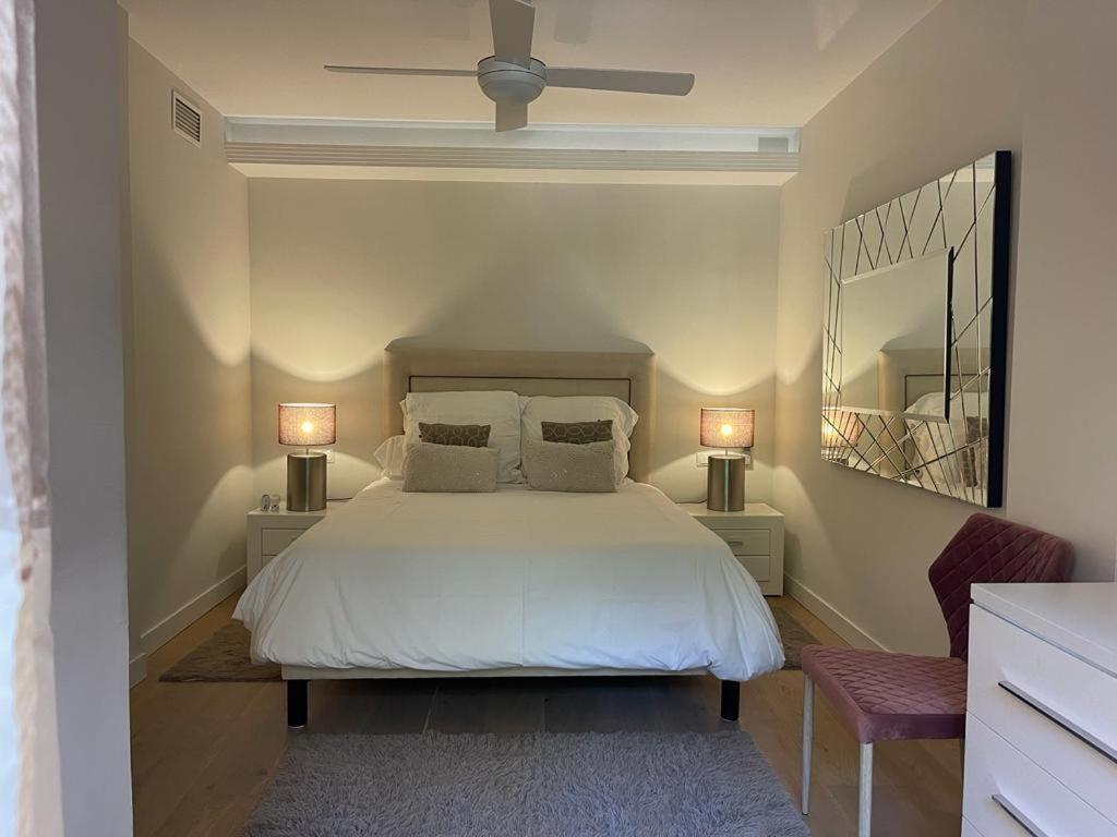 Appartamento Marbella Playa Residencial Con Piscina Esterno foto