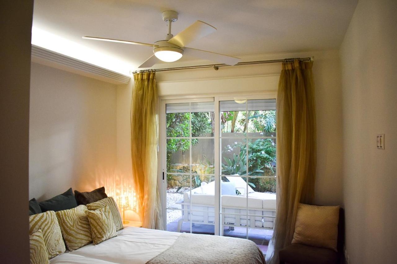 Appartamento Marbella Playa Residencial Con Piscina Esterno foto